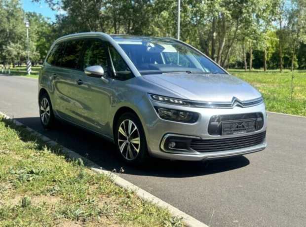 Citroen C4 Grand Picasso II  Рестайлинг, 2016, пробег 200800 км