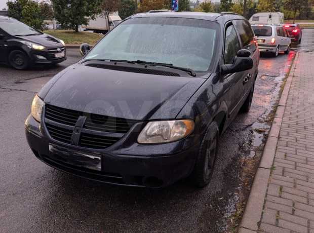 Dodge Grand Caravan IV