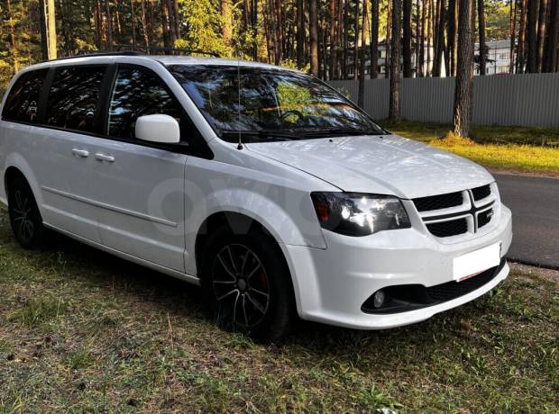 Dodge Grand Caravan V Рестайлинг