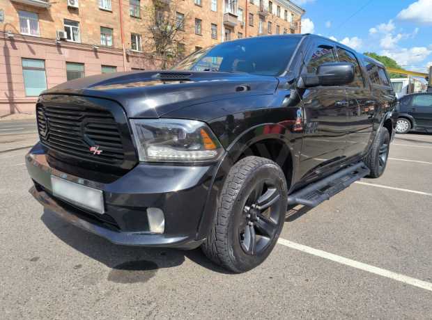 Dodge RAM IV