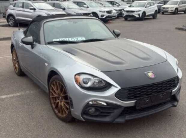 Fiat 124 Spider , 2017, пробег 37000 км