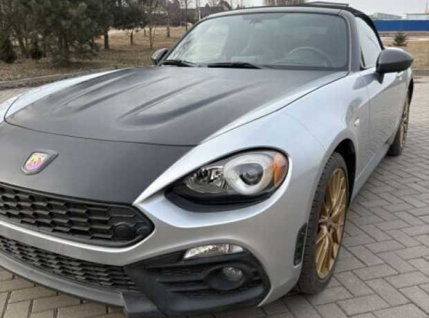 Fiat 124 Spider , 2017, пробег 37500 км