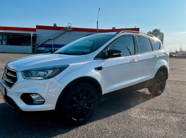 Ford Escape III  Рестайлинг, 2016, пробег 144000 км