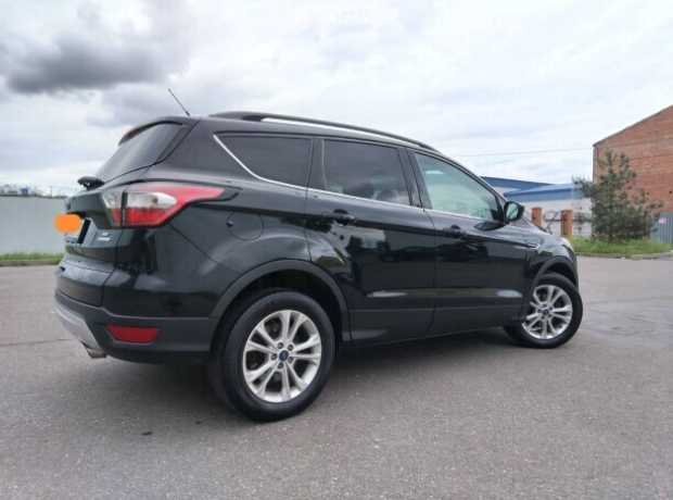 Ford Escape III  Рестайлинг, 2017, пробег 107000 км