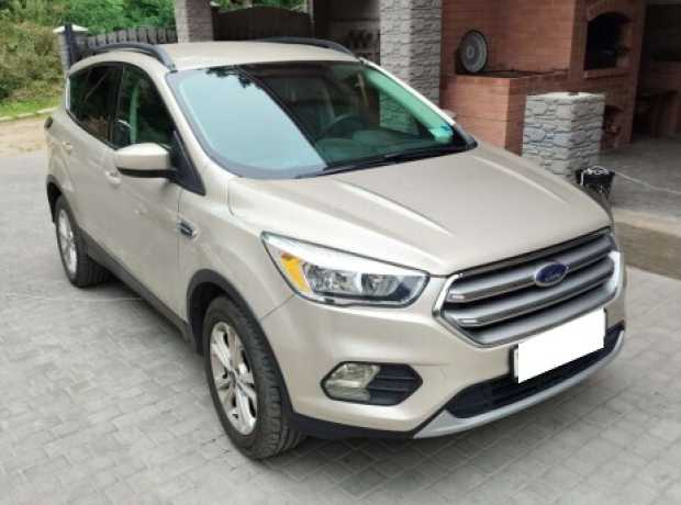 Ford Escape III  Рестайлинг, 2017, пробег 126341 км