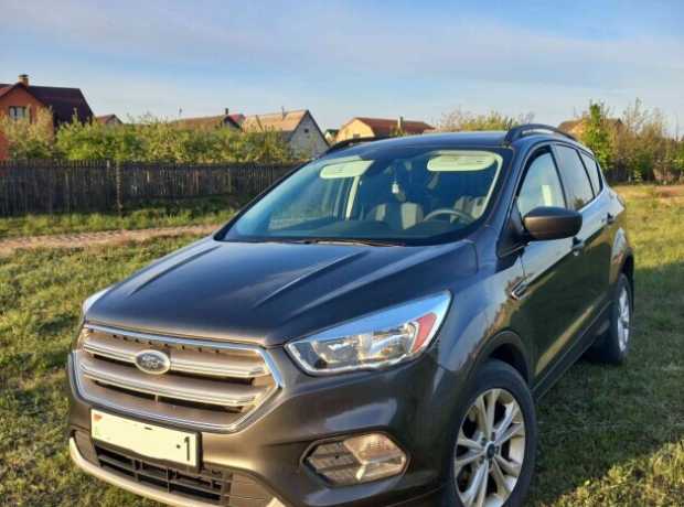 Ford Escape III  Рестайлинг, 2017, пробег 132000 км