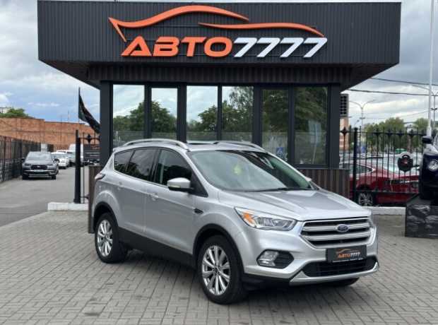 Ford Escape III  Рестайлинг, 2017, пробег 141557 км