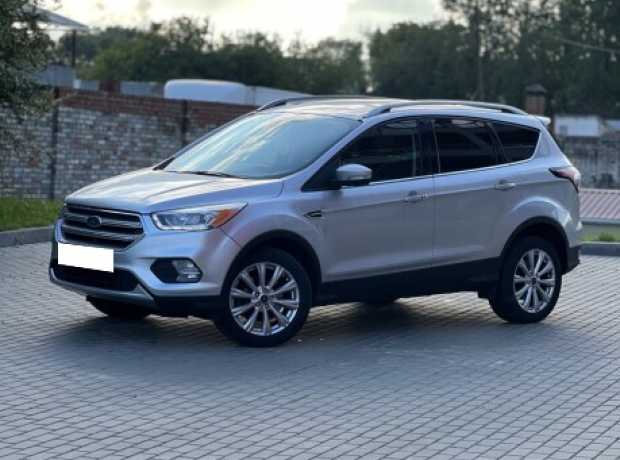 Ford Escape III  Рестайлинг, 2017, пробег 142000 км