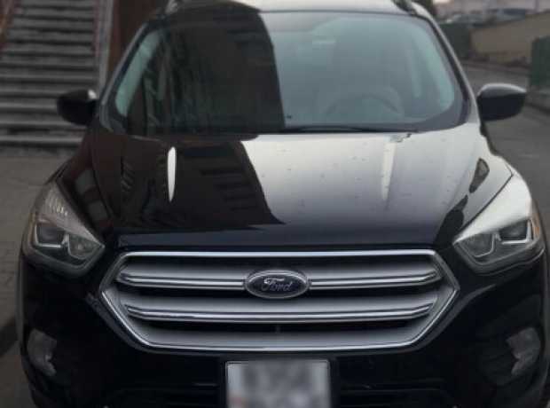 Ford Escape III  Рестайлинг, 2017, пробег 144000 км