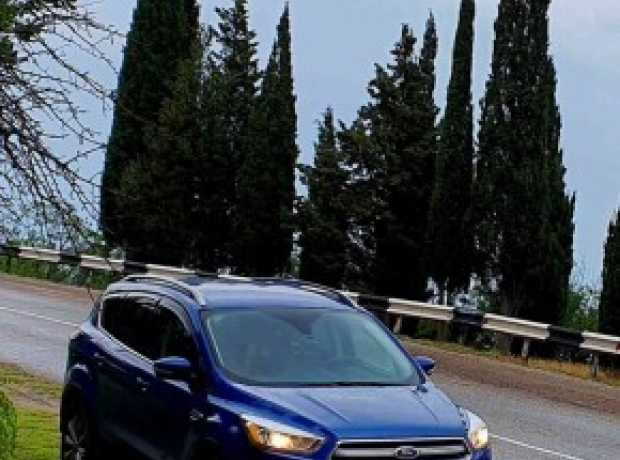 Ford Escape III  Рестайлинг, 2017, пробег 199000 км