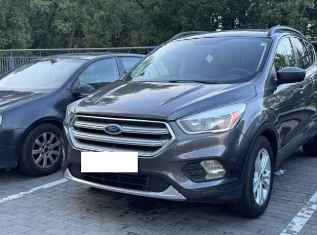 Ford Escape III  Рестайлинг, 2017, пробег 90000 км