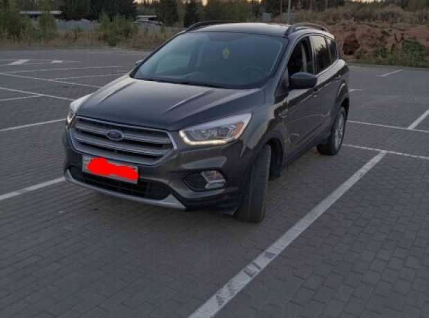 Ford Escape III  Рестайлинг, 2018, пробег 120000 км