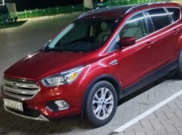 Ford Escape III  Рестайлинг, 2018, пробег 128000 км