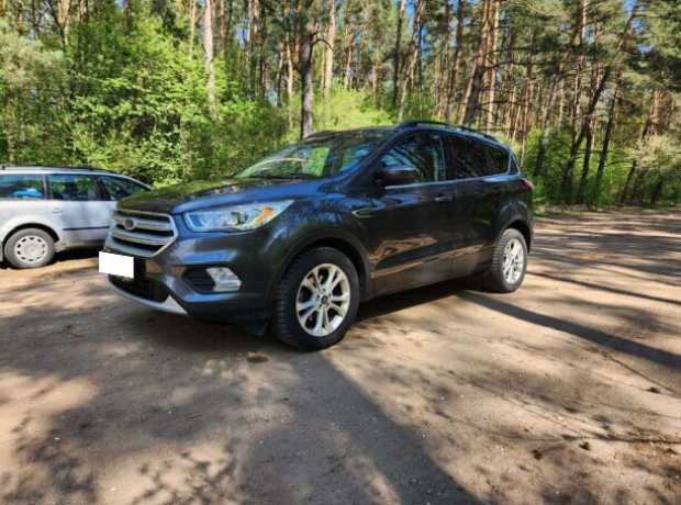 Ford Escape III  Рестайлинг, 2018, пробег 189000 км
