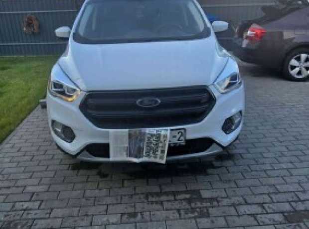 Ford Escape III  Рестайлинг, 2018, пробег 80000 км