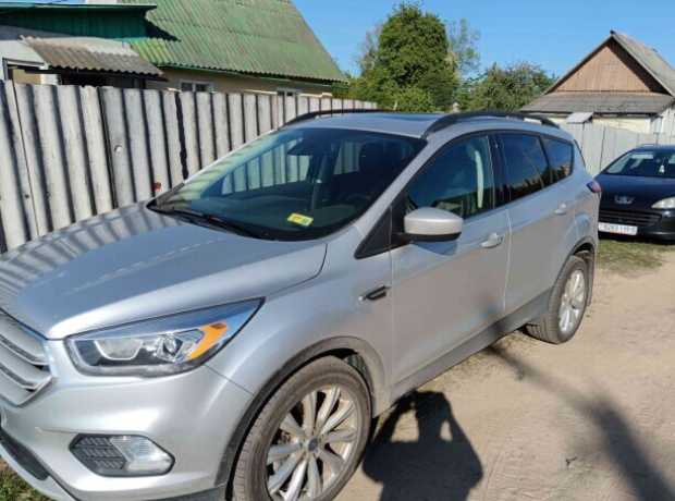 Ford Escape III  Рестайлинг, 2019, пробег 100000 км