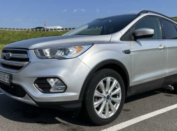Ford Escape III  Рестайлинг, 2019, пробег 158000 км