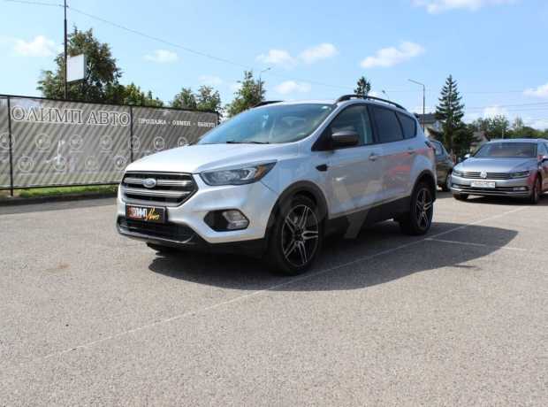 Ford Escape III Рестайлинг