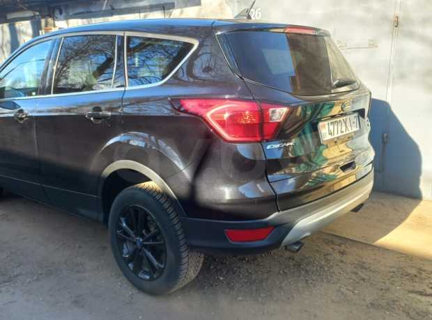 Ford Escape III Рестайлинг