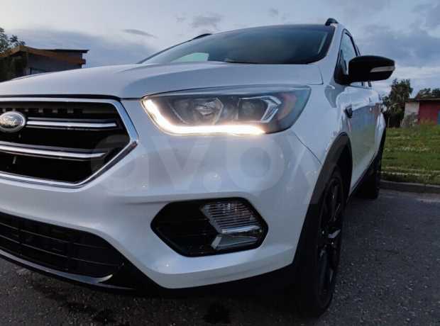 Ford Escape III Рестайлинг