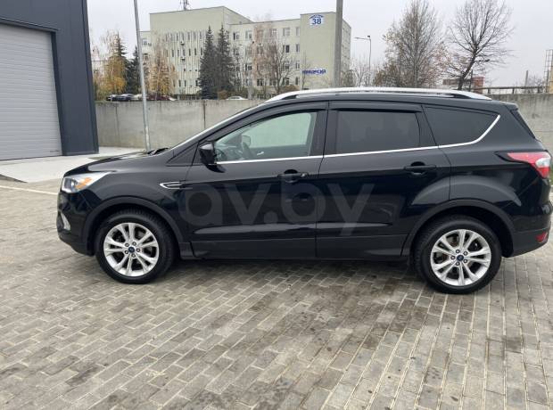 Ford Escape III Рестайлинг