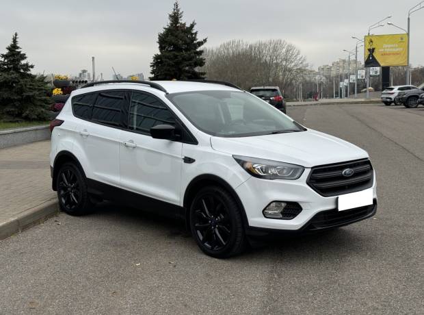 Ford Escape III Рестайлинг