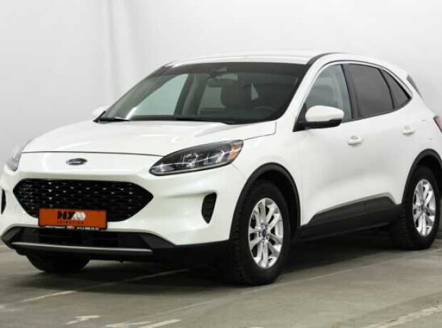 Ford Escape IV, 2020, пробег 64965 км Ford Escape IV, 2020, пробег 64965 км
