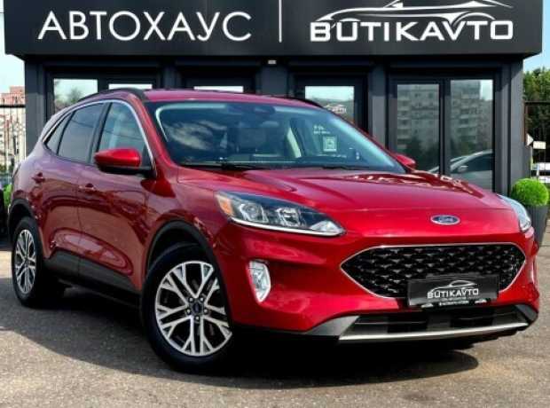 Ford Escape IV, 2021, пробег 27610 км Ford Escape IV, 2021, пробег 27610 км