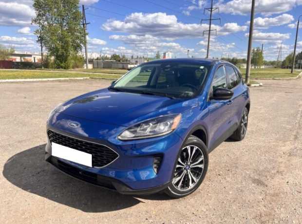 Ford Escape IV, 2021, пробег 89000 км Ford Escape IV, 2021, пробег 89000 км