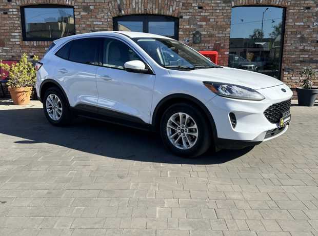 Ford Escape IV