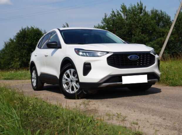 Ford Escape IV  Рестайлинг, 2023, пробег 15000 км