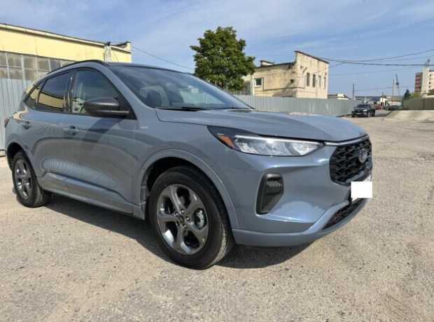 Ford Escape IV  Рестайлинг, 2023, пробег 15000 км