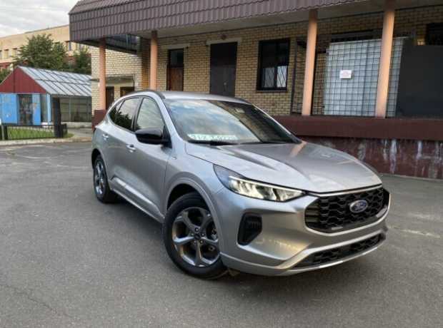 Ford Escape IV  Рестайлинг, 2023, пробег 15000 км
