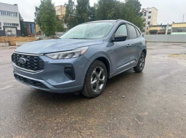 Ford Escape IV  Рестайлинг, 2023, пробег 15000 км