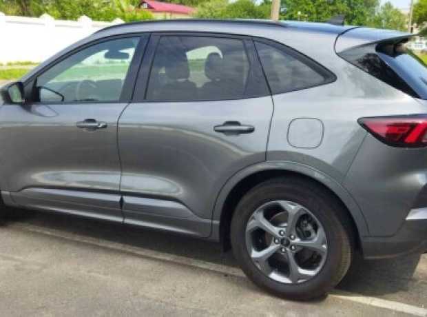 Ford Escape IV  Рестайлинг, 2023, пробег 30000 км