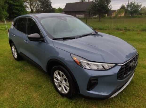Ford Escape IV  Рестайлинг, 2023, пробег 37800 км