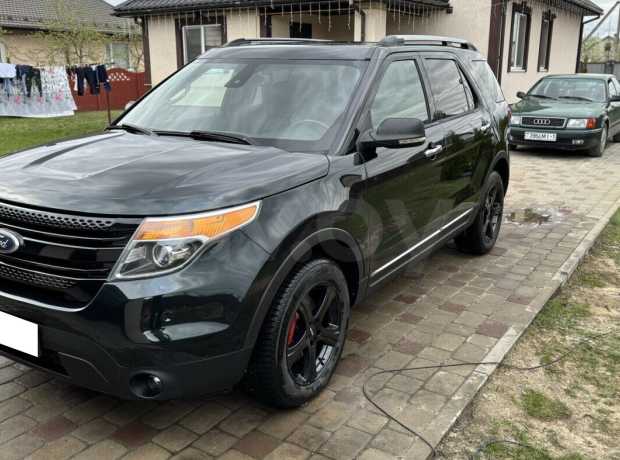 Ford Explorer V