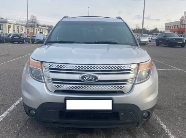 Ford Explorer V