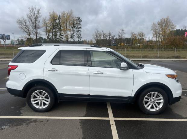 Ford Explorer V