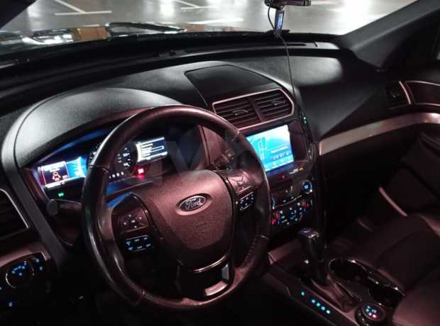 Ford Explorer V Рестайлинг