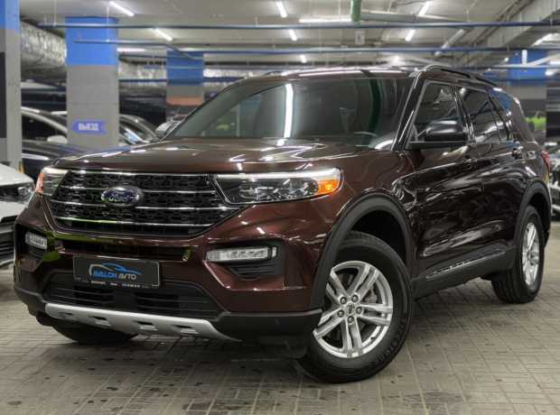 Ford Explorer VI
