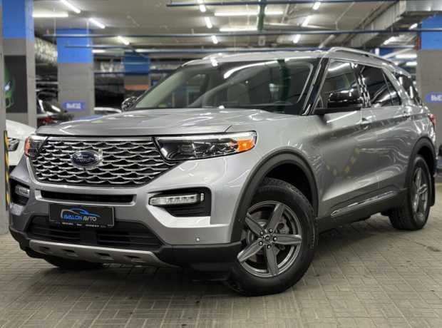 Ford Explorer VI