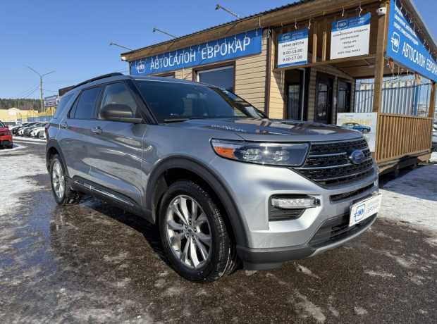 Ford Explorer VI