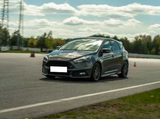 Ford Focus ST III  Рестайлинг, 2017, пробег 90000 км