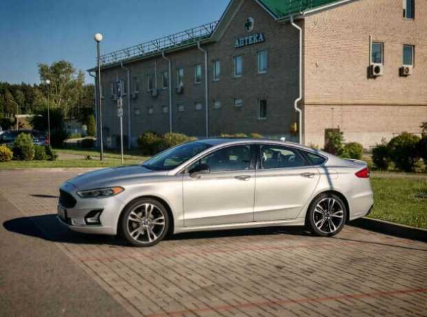 Ford Fusion USA II  2-й рестайлинг, 2018, пробег 150000 км