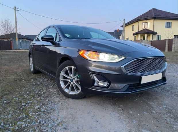 Ford Fusion USA II  2-й рестайлинг, 2019, пробег 105000 км