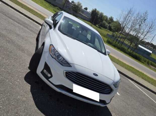 Ford Fusion USA II  2-й рестайлинг, 2019, пробег 106000 км