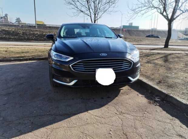 Ford Fusion USA II  2-й рестайлинг, 2019, пробег 61732 км