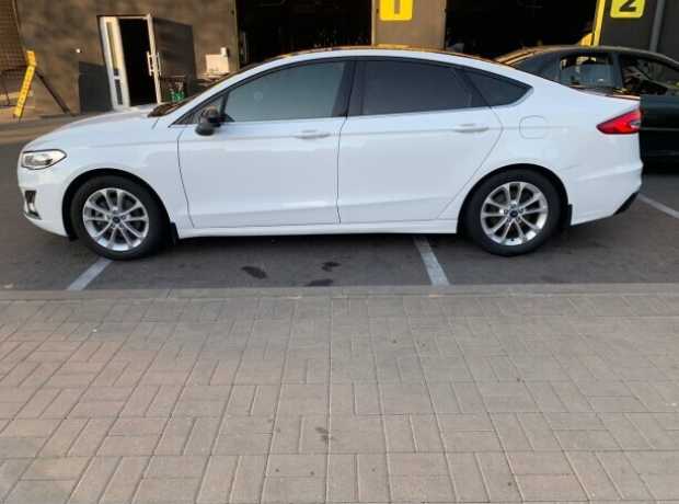 Ford Fusion USA II  2-й рестайлинг, 2019, пробег 74200 км
