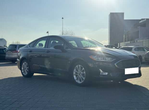 Ford Fusion USA II  2-й рестайлинг, 2020, пробег 128000 км